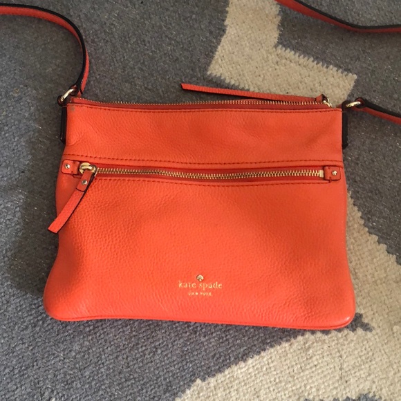 kate spade Handbags - Kate Spade Cobble Hill Gabrielle Crossbody Papaya